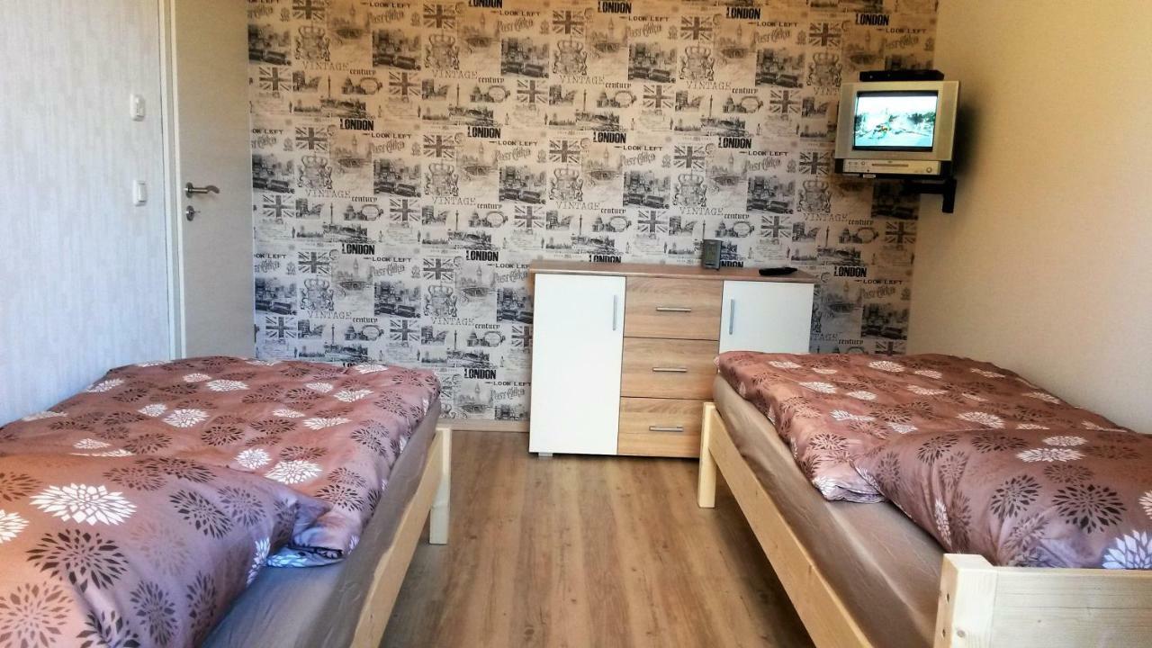 Ferienhaus Chrissy Loissin Esterno foto